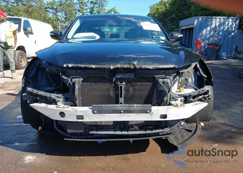 2014 Hyundai Genesis 5.0 R-Spec z USA, uszkodzony, nr VIN KMHGC4DH8EU264933